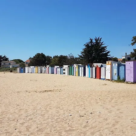 Semesterbostad La Maison Du Facteur